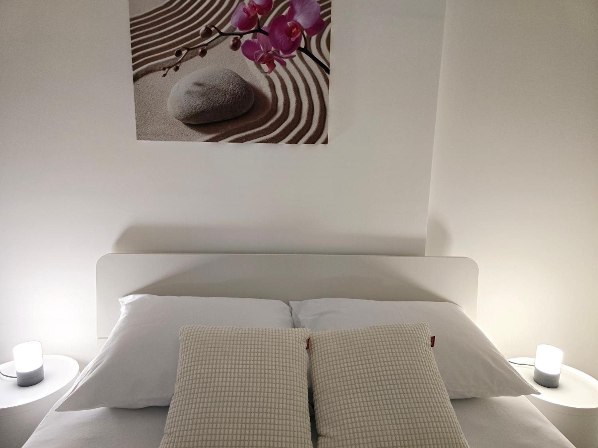 Apartment Blanca With Jacuzzi,Terase And Private Parking คาชเตลา ภายนอก รูปภาพ
